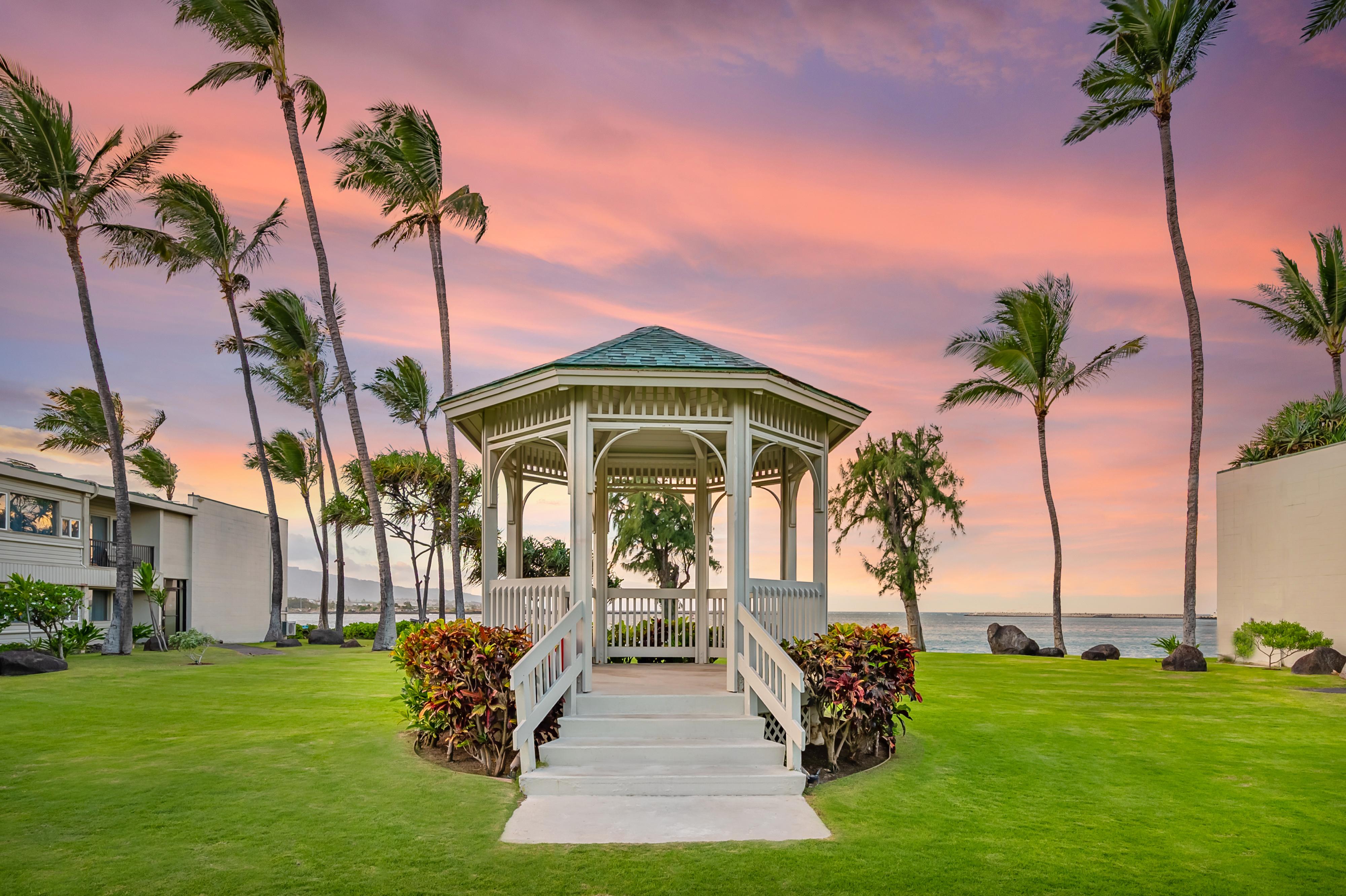 Maui Beach Hotel Kahului Exteriör bild